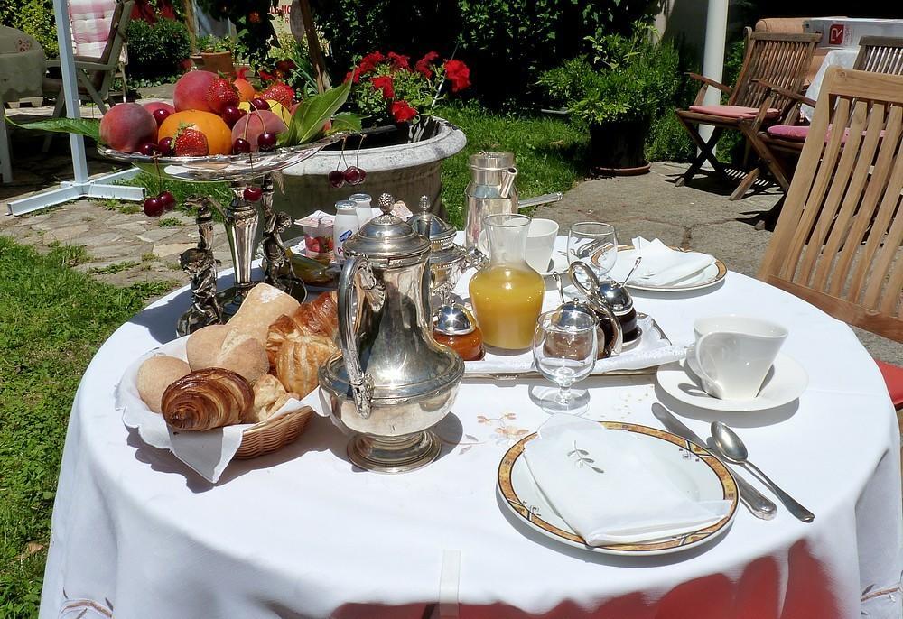 Hotel Le Mont Royal Réalmont Εξωτερικό φωτογραφία